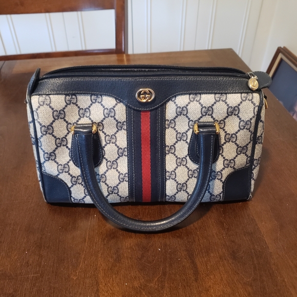Gucci Handbags - Authentic Gucci Dooney Bourke and Louis Vuitton bags